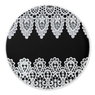 Bouton De Porte En Céramique La dentelle blanche forme une frontière sensible