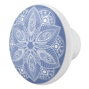 Bouton De Porte En Céramique Mandala blanc exotique sur Arrière - plan bleu