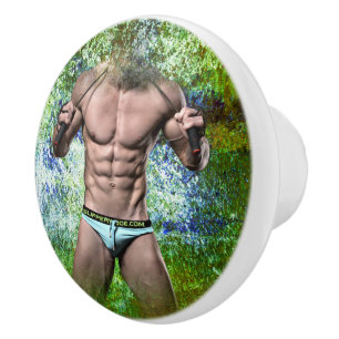 Bouton De Porte En Céramique SlipperyJoe's homme adulte très musclé torse nu