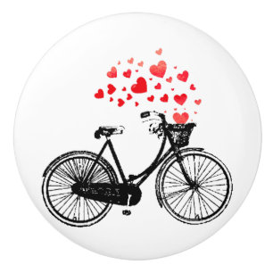 Bouton De Porte En Céramique Vélo vintage avec des coeurs sortant du panier