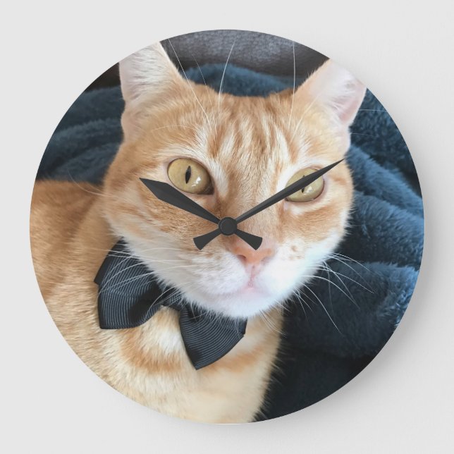 Bow tie cat large clock (Front)