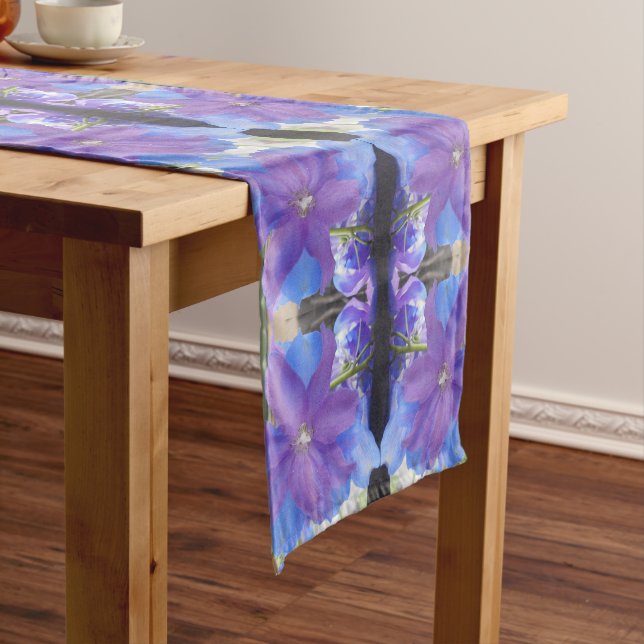 Bowen Short Table Runner (In Situ)