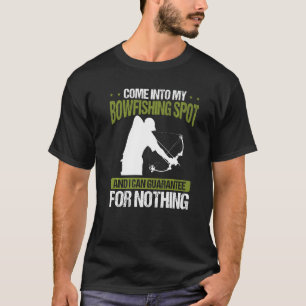 Bowfishing Spot Airboat Bow Hunter Fisherman Bowfi T-Shirt