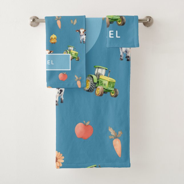 Boys Cute and Modern Farm Animal Pattern Name Kids Bath Towel Set (Insitu)