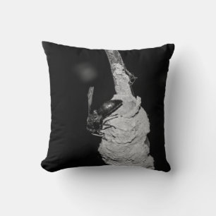 Brachygastra Throw Pillow