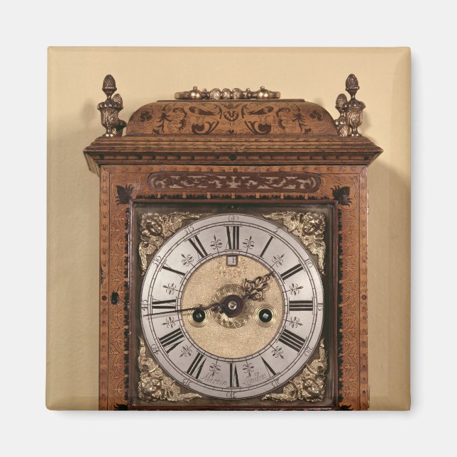 Bracket clock, c.1700 magnet (Front)