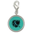 Coeur turquoise de pontage du ruban