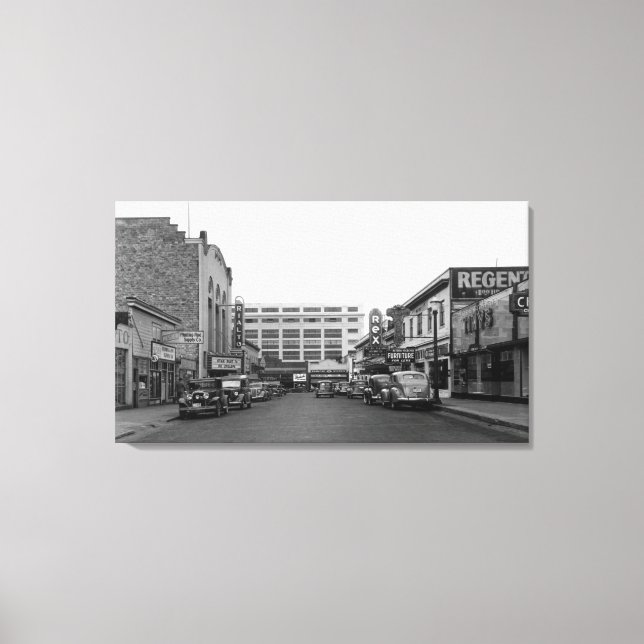 Bremerton, WA Street Scene Town View Photograph Canvas Print (Front)