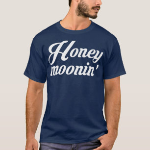 Bride Groom Honeymoon Vacation Honeymoonin T-Shirt