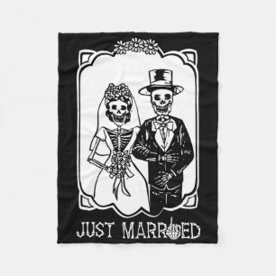 Bride Groom Just Married Skeleton Halloween Couple Fleece Blanket