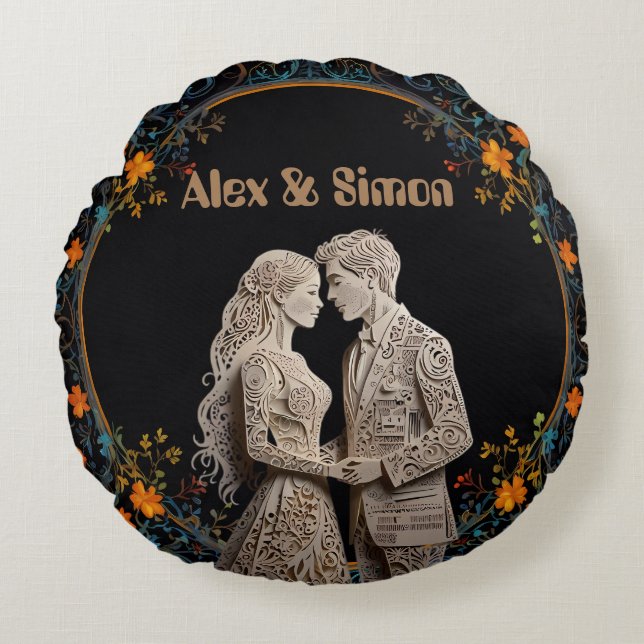 Bride & Groom Royal Classic Round Pillow (Front)