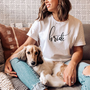 Bride Script Modern Minimalist Names T-Shirt