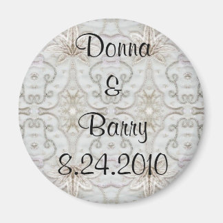 Bride Wedding lace grey off white Magnet