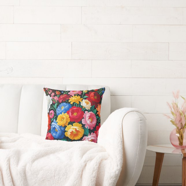 Bright and colourful roses throw pillow (Couch)