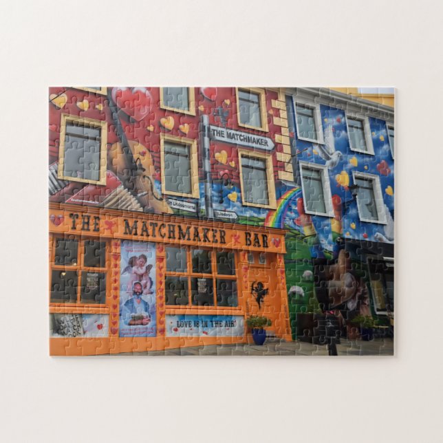 Bright Colourful Matchmaker Pub, Ireland Puzzle (Horizontal)