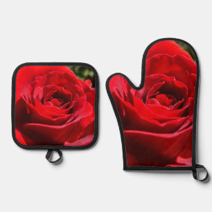 Bright Red Rose Flower Beautiful Floral Oven Mitt & Pot Holder Set