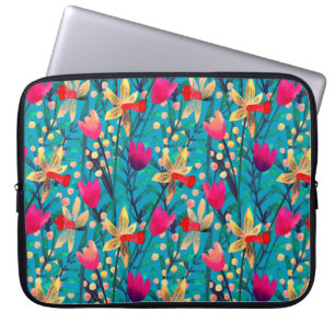 Bright watercolor seamless pattern with beautiful  laptop sleeve
