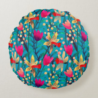 Bright watercolor seamless pattern with beautiful  round pillow