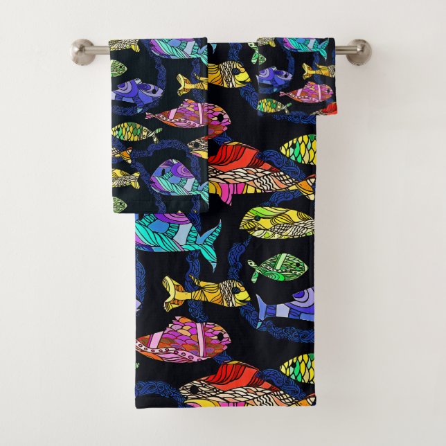 Brightly Coloured Mosaic Tropical Fish Bath Towel Set (Insitu)