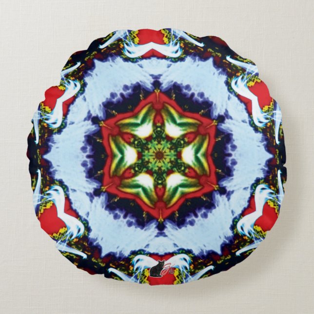 Brindle Kaleidoscope  Round Pillow (Front)