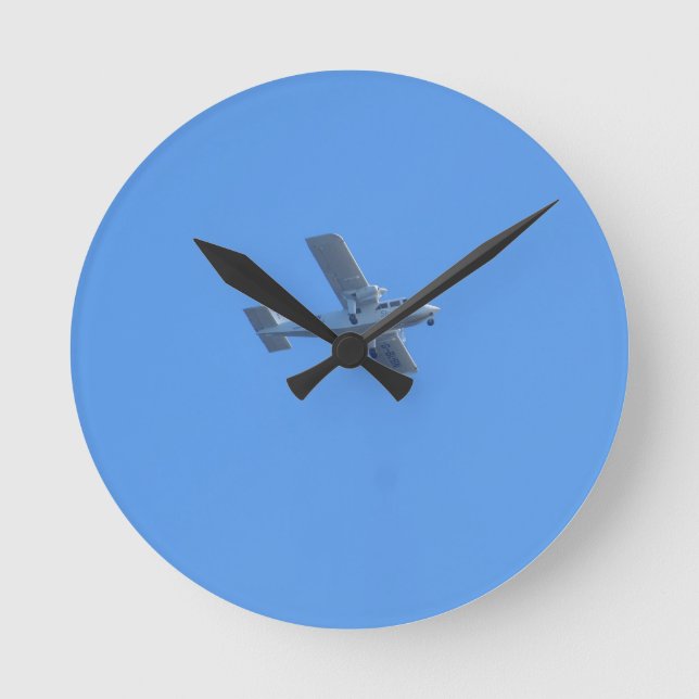 Britten-Norman Islander Round Clock (Front)