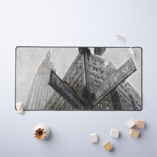Broadway NYC Desk Mat - Noir & Blanc New York