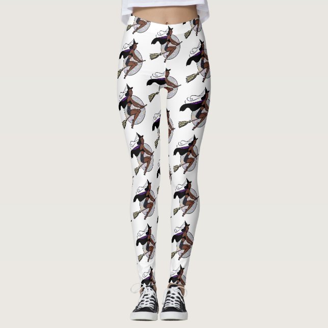 broche noire sur les leggings de sorcière (Devant)