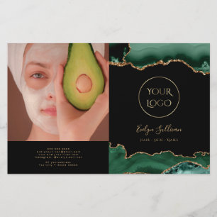 brochure pliée vert émeraude