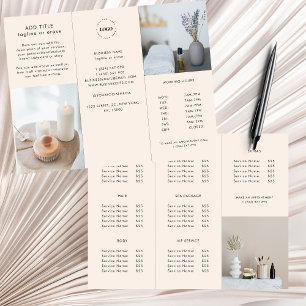 Brochure triplée sur le logo d'entreprise personna