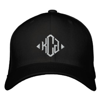 Brodée Casquette monogramme