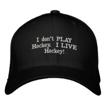 "Je ne joue pas au hockey", Casquette