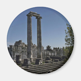 Broken Ruins Of Greek Style Magnet
