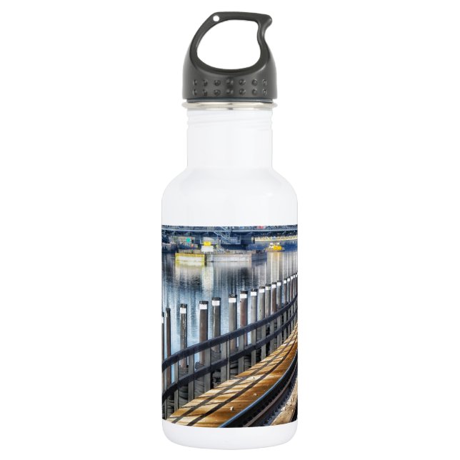 bronx new york city buildings river 532 ml water bottle (Front)
