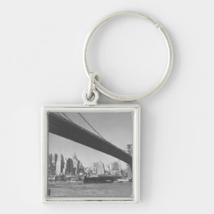 Brooklyn bridge and Manhattan skyline New York Keychain