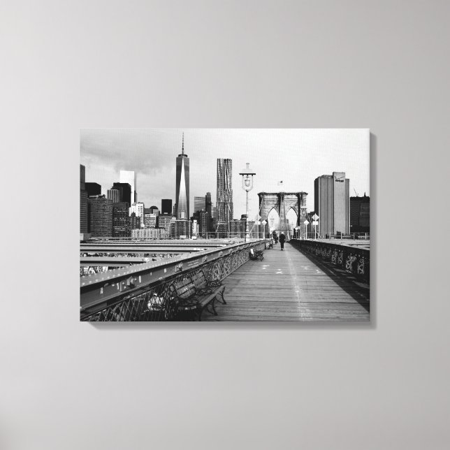 Brooklyn bridge black and white canvas print (Front)
