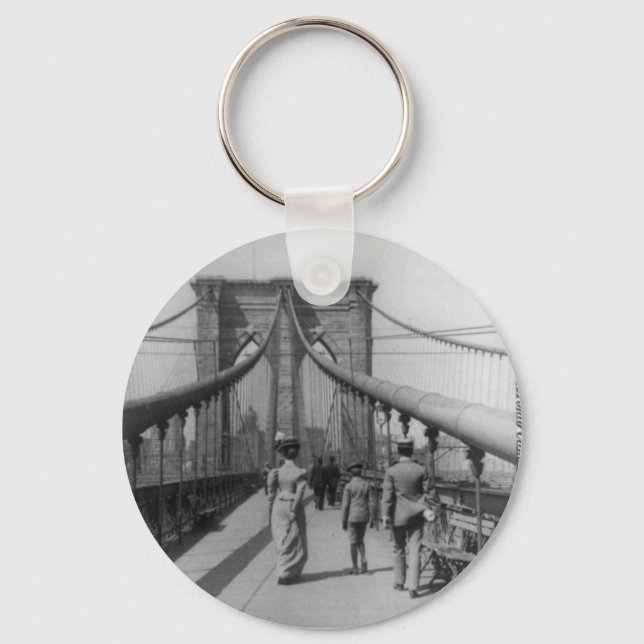 Brooklyn Bridge Crossing Keychain (Front)