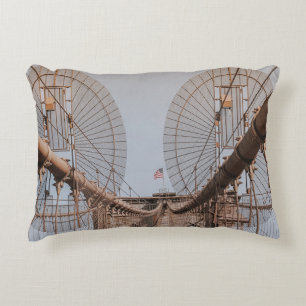 BROOKLYN BRIDGE NEW YORK ACCENT PILLOW
