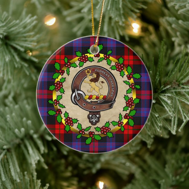 Brown/Broun Clan Badge & Tartan Personalized Xmas Ceramic Ornament (Tree)