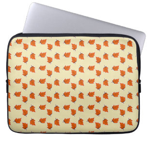 Brown dry leaves pattern laptop sleeve