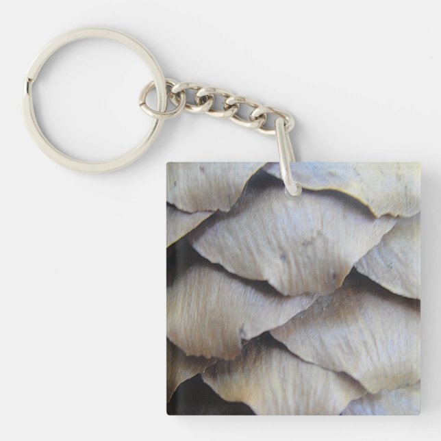 Brown fir cone pattern keychain (Front)