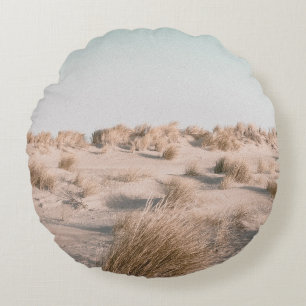 BROWN GRASS FIELD ROUND PILLOW