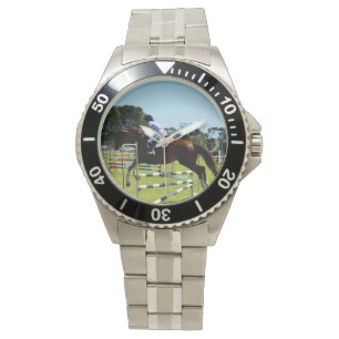 Brown Horse Show Jumping, Watch
