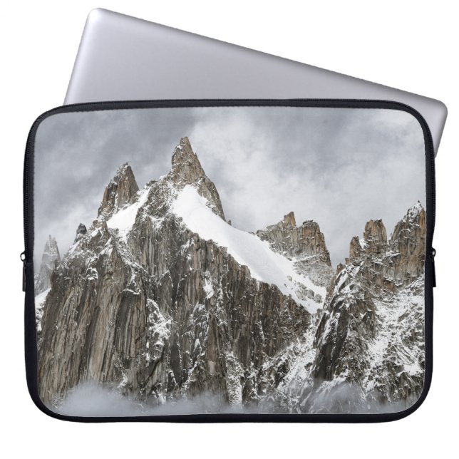 BROWN MOUNTAIN LAPTOP SLEEVE (Front)