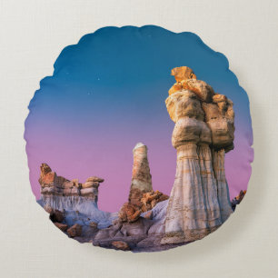 BROWN ROCK FORMATION ROUND PILLOW