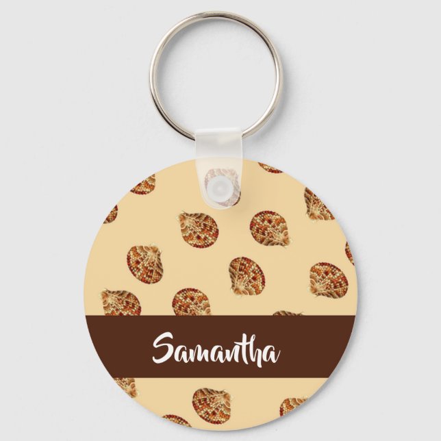 Brown seashells pattern keychain (Front)