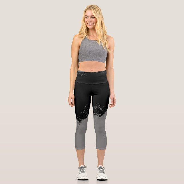 Brushstroke 2 capri leggings (Front)