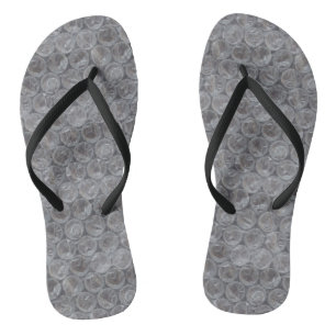Bubble wrap flip flops