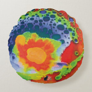 Bubbly Comfort Round Pillow