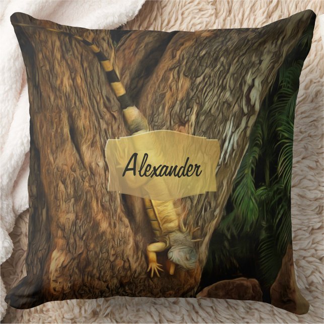 Bucerias Iguana 1069 Throw Pillow (Creator Uploaded)