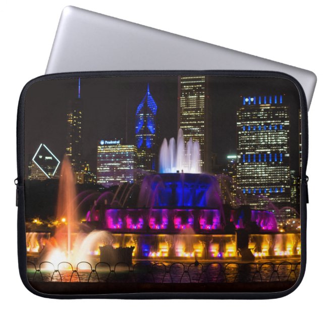 Buckingham Fountain Chicago Laptop Sleeve (Front)